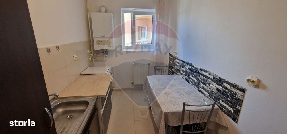Apartament cu 2 camere, str. Ștefan cel Mare, bloc ADAMA,et. 1