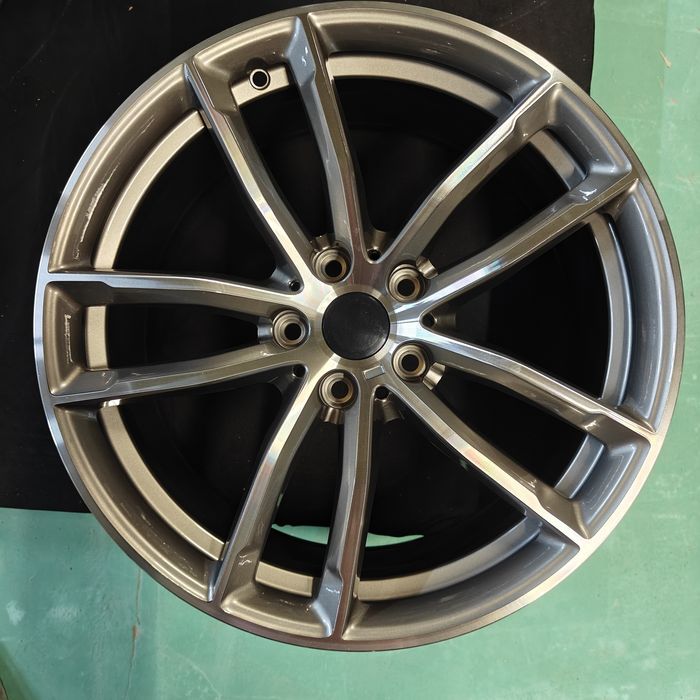 R18 PCD 5* 112 Комплект новых легкосплавных дисков H3003F
