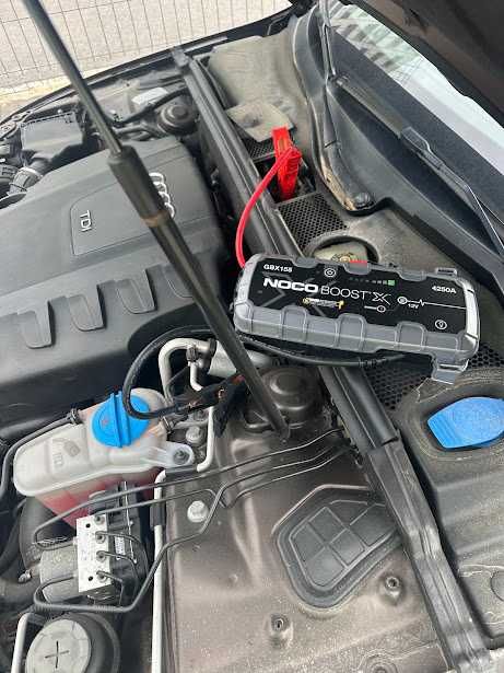 Tractari Auto Bucuresti Ilfov NON STOP 24/7 Platforma Transport Auto Asistenta Rutiera Dube Utilitare Microbuze Curent Baterie Extragere Carburant