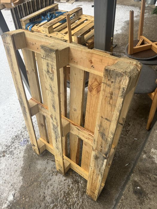 Продам поддоны деревянные