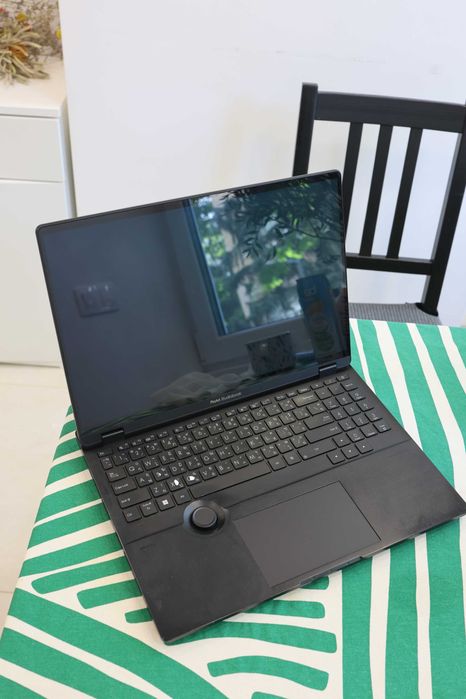 Asus Proart Studiobook (i9 13980HX, 32 GB, RTX 4070 8 GB)
