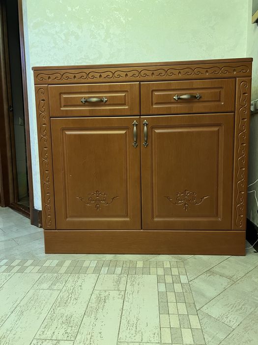 Продам комод для обуви