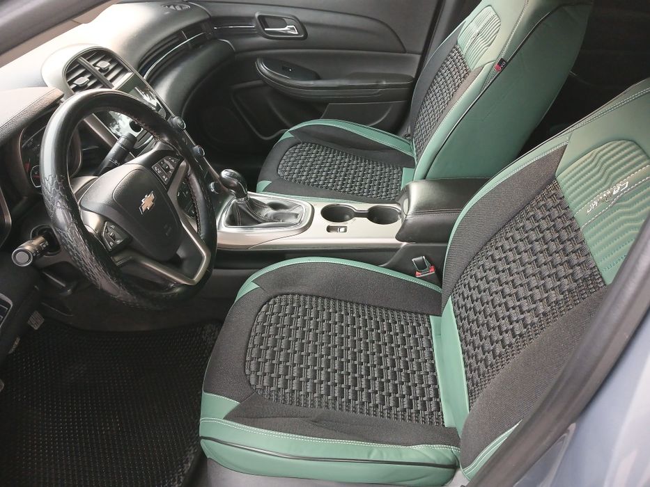 Chavrolet Malibu 2 pozitsiya.