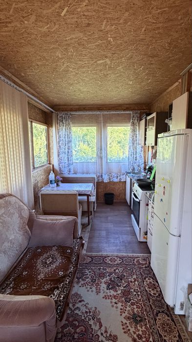 Продам двухэтажный дом (дача)