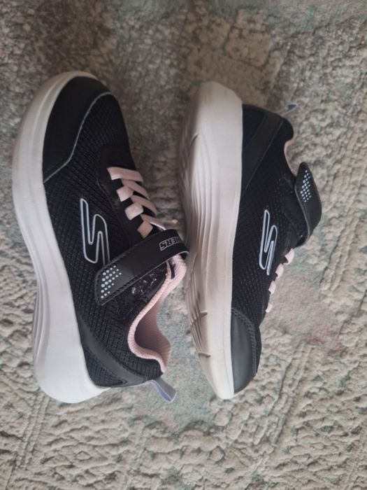 Skechers - Mărimea 35