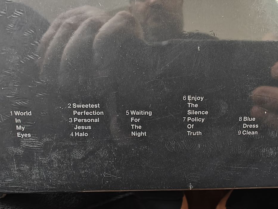 Discuri vinyl sigilate muzică