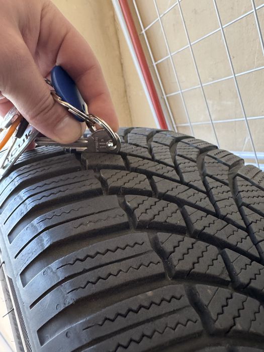 Зимни гуми Bridgestone Blizzak LM005 205/55/16 DOT 2019