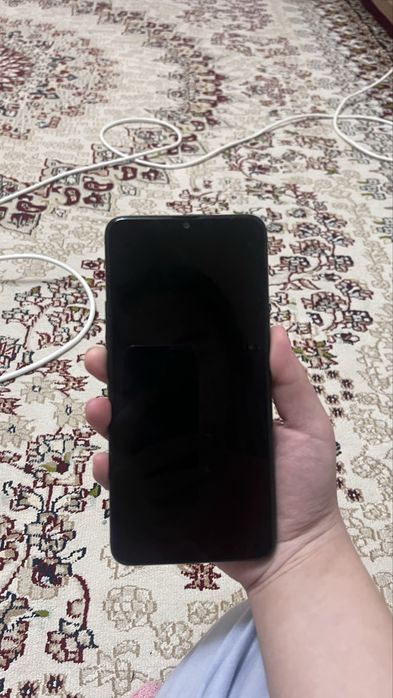 Samsung a20s в хорошем состояни