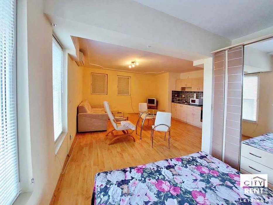 104564 Напълно обзаведено студио под наем разположено в кв. Варуша