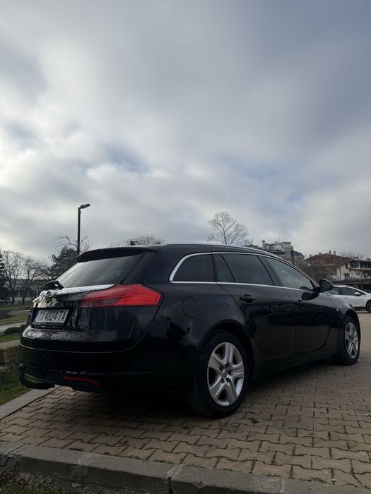 Opel insignia 1.8 бензин