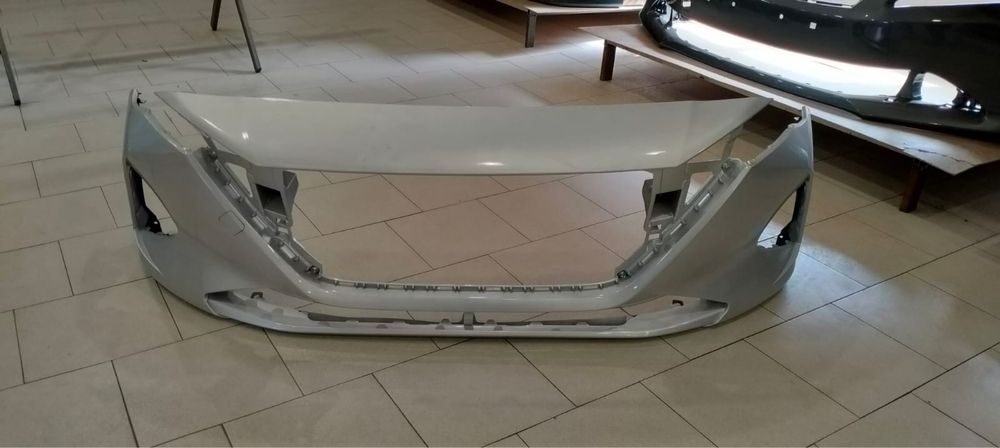 Передний бампер от