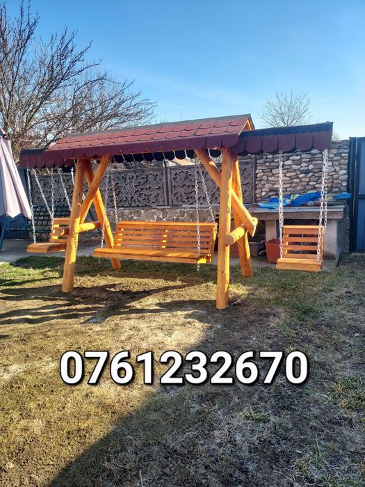 Mobilier rustic din lemn tratat