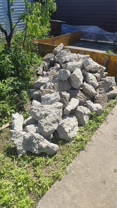 Debarasare moloz di mobila veche