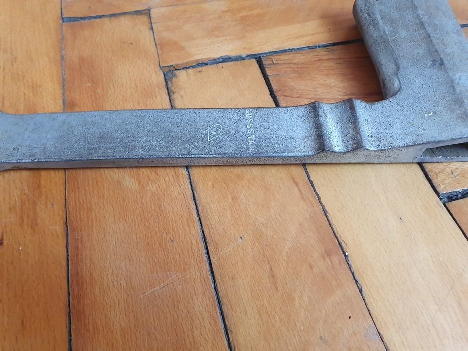 Topor pentru cioplit, dalta dulgherie, dranita, dranicer. Barda lemn