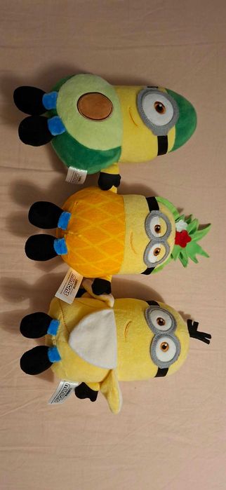 Colectie 3 Minioni – plusuri 30 cm, fara defecte