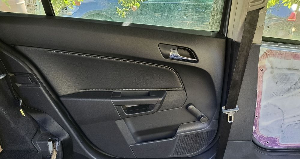 Astra H Cosmo полукожен салон