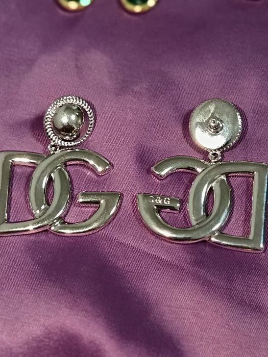 Cercei diferite modele