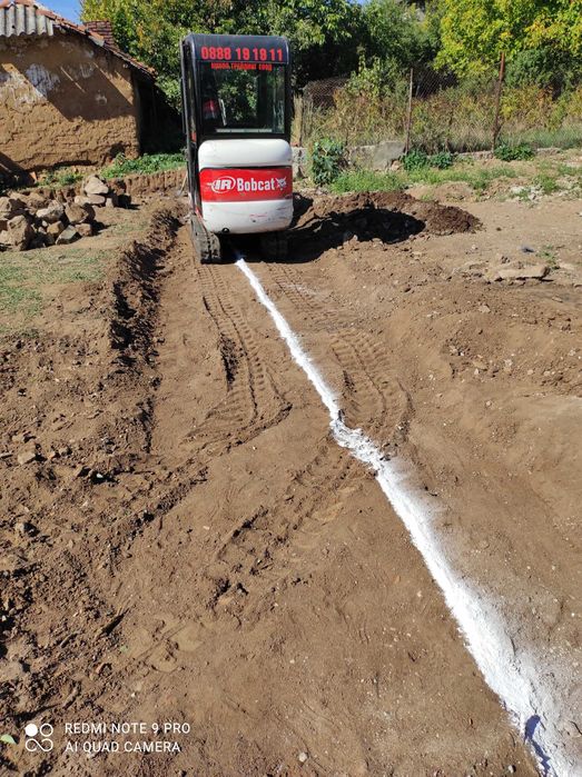 Услуги строителна техника багери самосвали. Строителни дейности, ремон