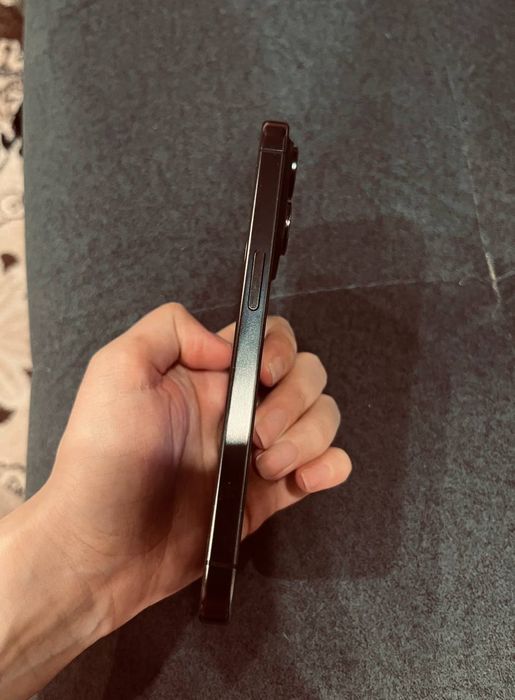 Продам Айфон 15про