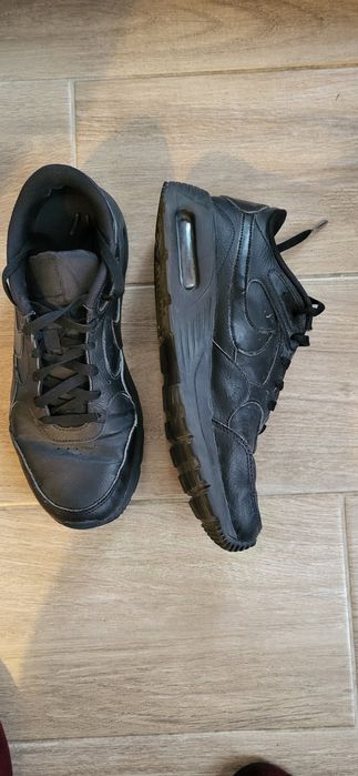 Маратонки Nike номер 44.5