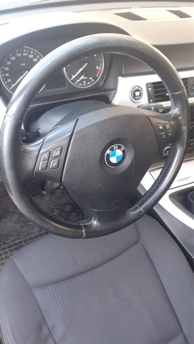 BMV E90 320 177ks