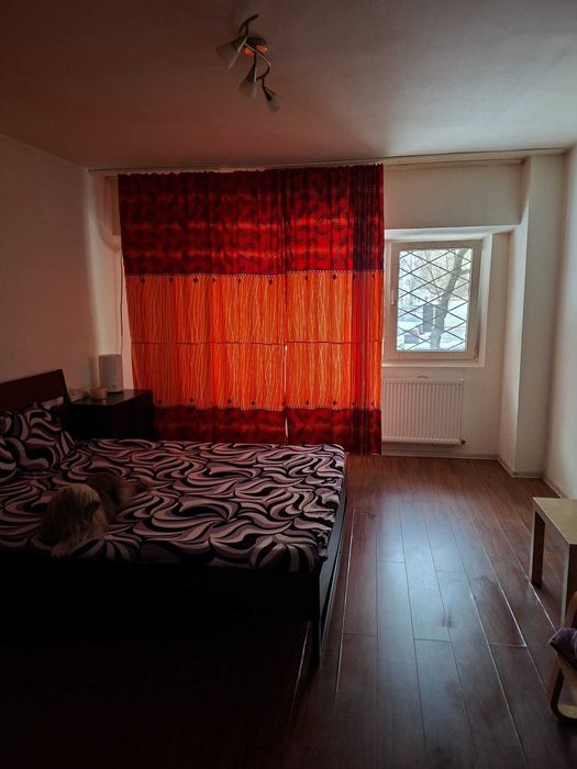 PROPRIETAR vand garsoniera Nerva Traian, Carlova