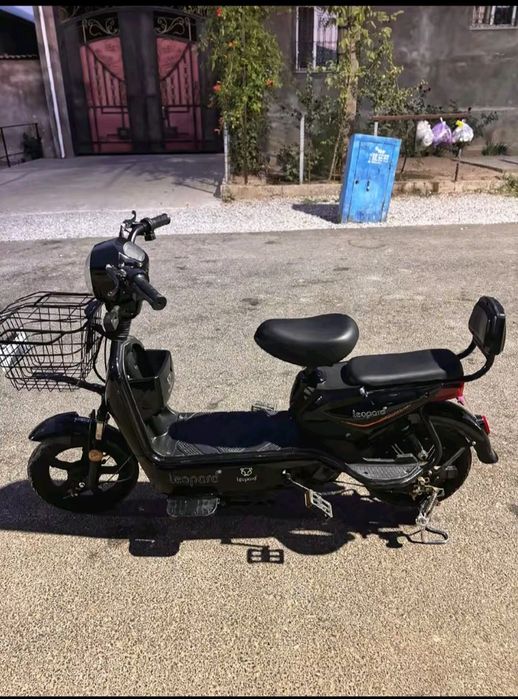 Электронной скутер