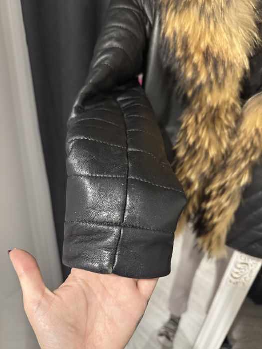 Ест Кожено яке ест косъм хс с