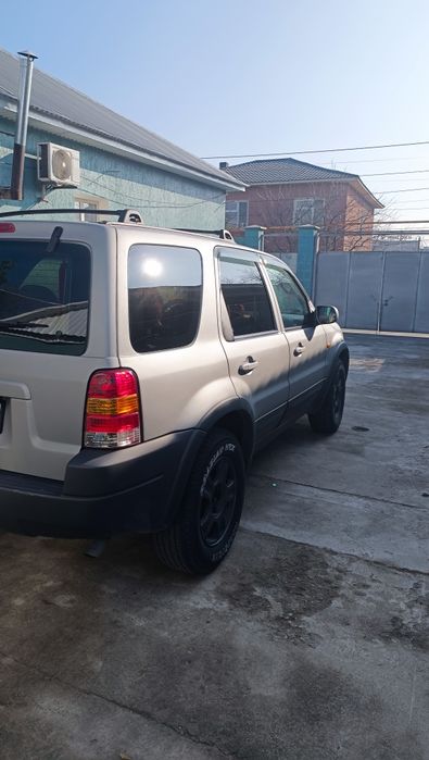 Ford escape 2002г
