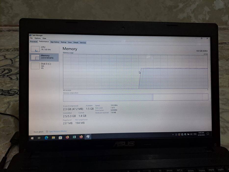 ASUS X55A noutbuk
