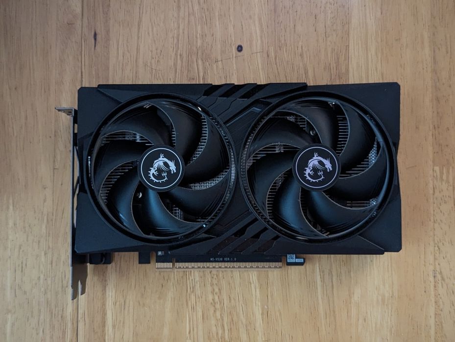 видеокарта RTX 5050