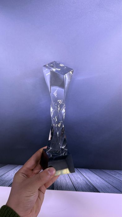 Статуэтки награды