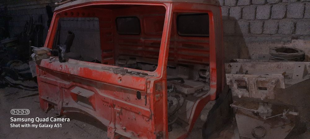 Kamaz Kabina Pushti Rangda Sotiladi