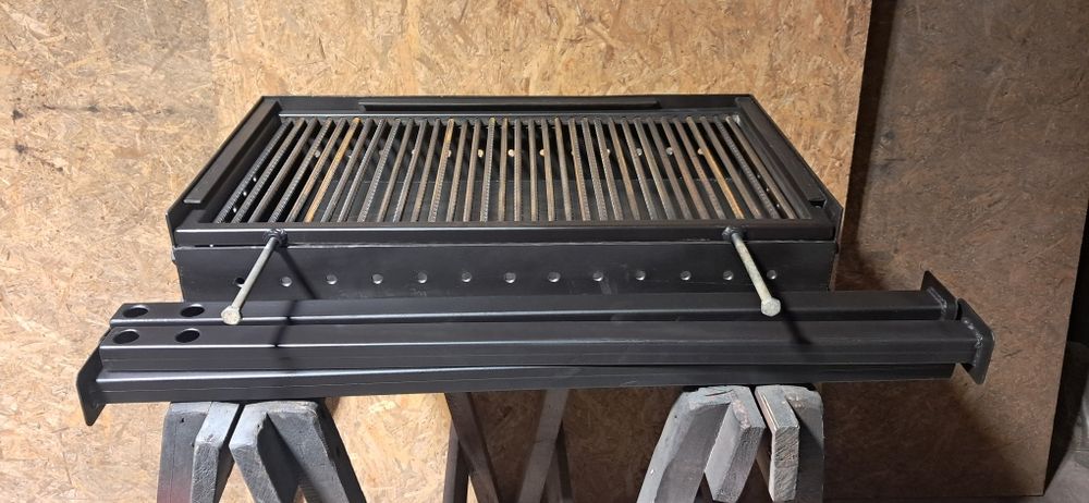 Gratar Premium demontabil tabla 4 mm 74cmx41cm