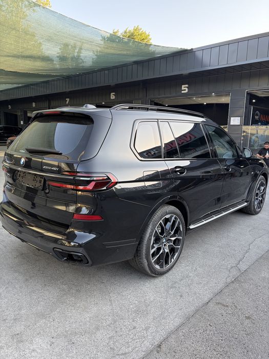 Продается новый BMW X7 xdrive40i