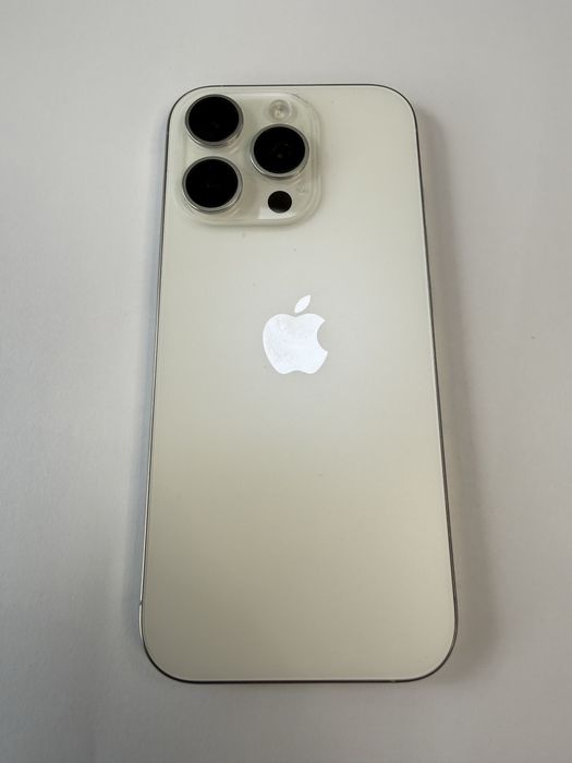 Iphone 16 pro 512gb Гаранция!Перфектен!97% батерия