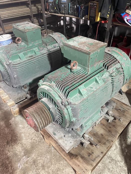 Продам Электродвигатель SIMENS 90КВТ 1500об