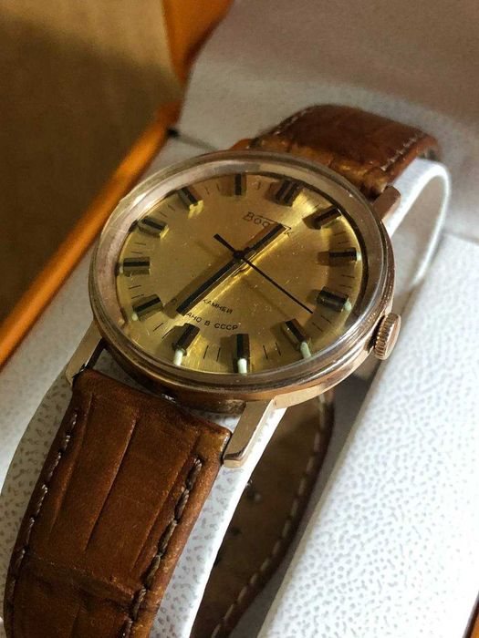 Часы золотые советские