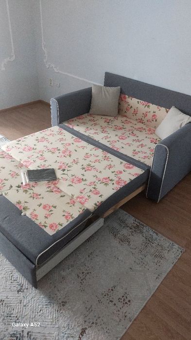 Продаётся б.у диван.