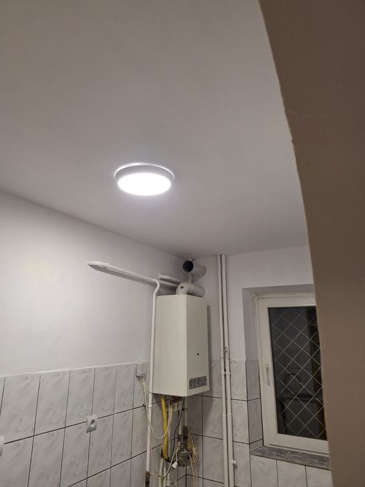 Inchiriez apartament 2 camere + living - parter - darmanesti