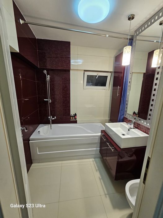 Ocazie unică - Apartament 3 camere, ultracentral, in fața la UMF