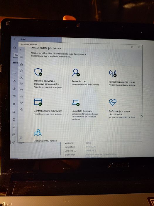 Vând laptop Asus U35J cu SSD de 500Gb