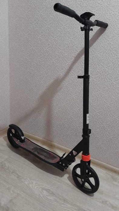 Продам самокат большой