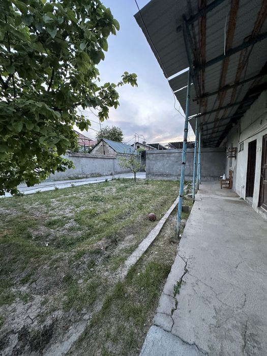 Мирабадский р-н Файзабад Ок Уй махалля 5 соток 3 комнат СУПЕР ЛОКАЦИЯ