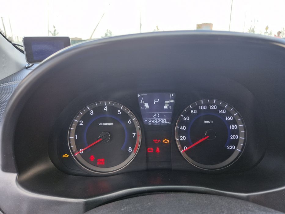 Продам машину Hyundai