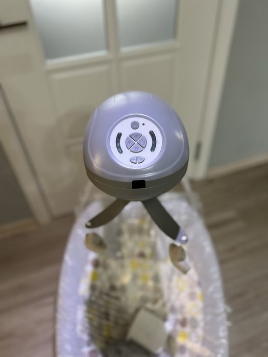 Шезлонг качеля для малышей