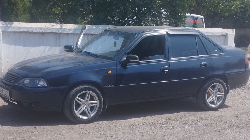 Нексия 2. Сотилади ёки бартер на дамас