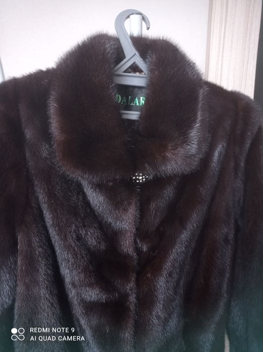 Продам норковую шубу