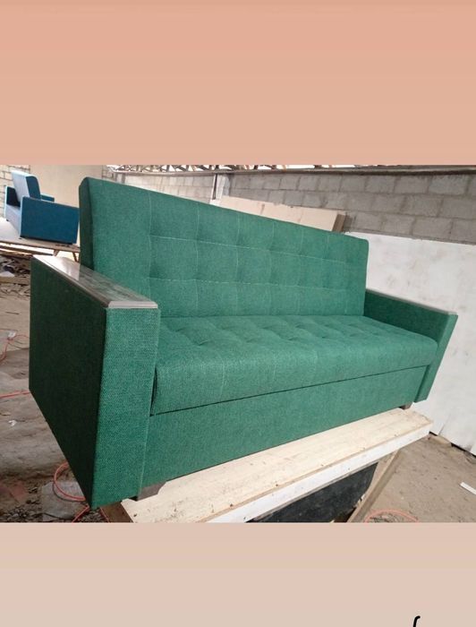 Диван раскладной новый!!!