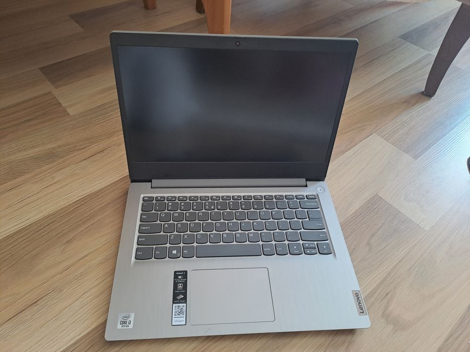 Лаптоп IdeaPad 3